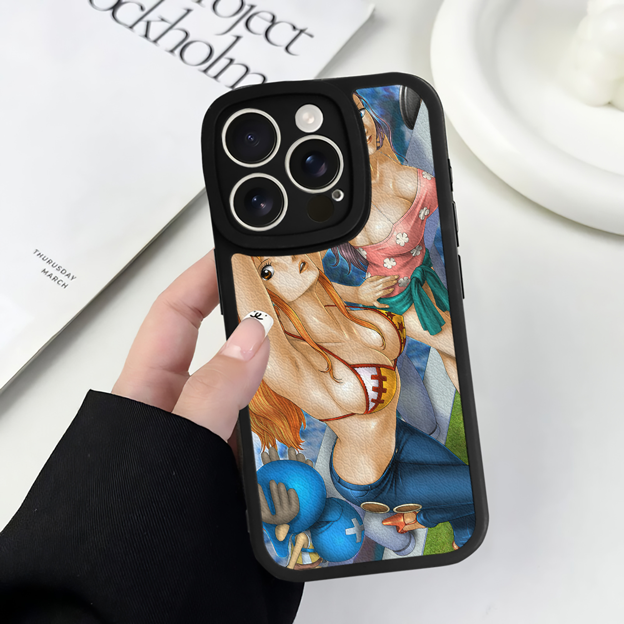 （画像用） ワンピース ONE PIECE 【iPhone 16シリーズ対応】シリコンスマホケース（レザー調） 材質：シリコン